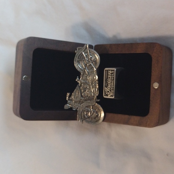 Vintage Sterling Silver Indian Motorcycle Ring w/ Biker Pin - Picture 3 of 11